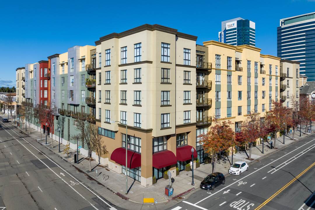 Market Square Homes in Oakland, CA - Foto de edificio