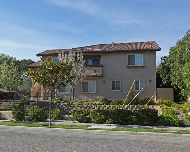 Pattywood Apartments in Simi Valley, CA - Building Photo - Building Photo