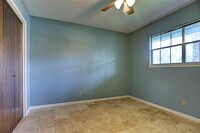 1147 W 21st St photo'