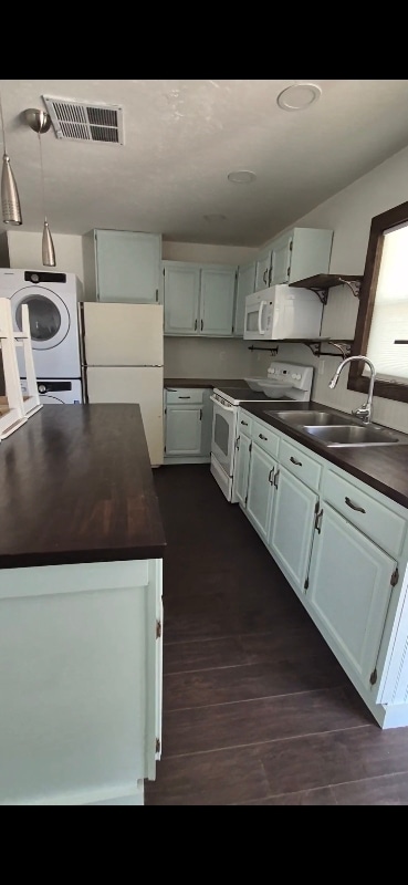 451 S Jones in Overton, NV - Building Photo - Building Photo