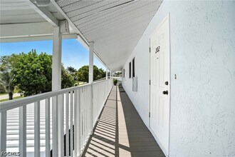 1203 SW 48th Terrace in Cape Coral, FL - Building Photo - Building Photo