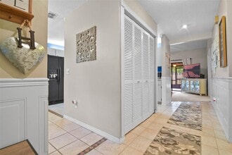 512 Derby Dr in Altamonte Springs, FL - Building Photo - Building Photo