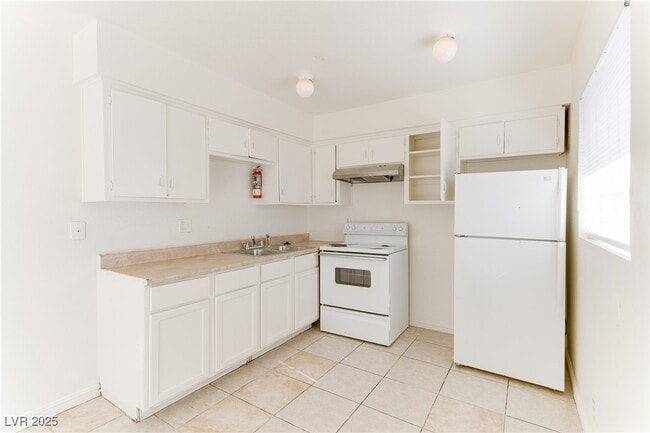 property at 3370 S Athens St