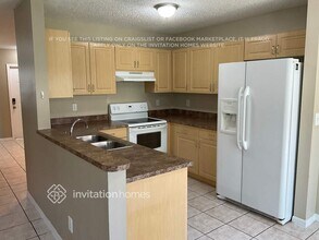 620 208th Cir in Pembroke Pines, FL - Foto de edificio - Building Photo