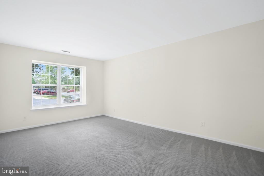 1207 Yarmouth Ln in Mount Laurel, NJ - Building Photo