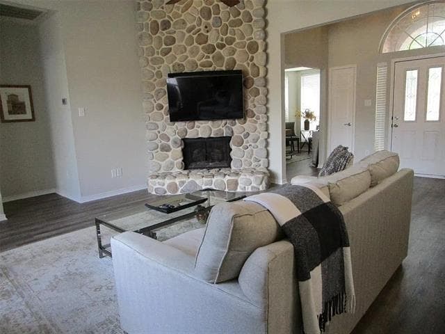 5815 Willow Wood Ln in Dallas, TX - Building Photo - Building Photo