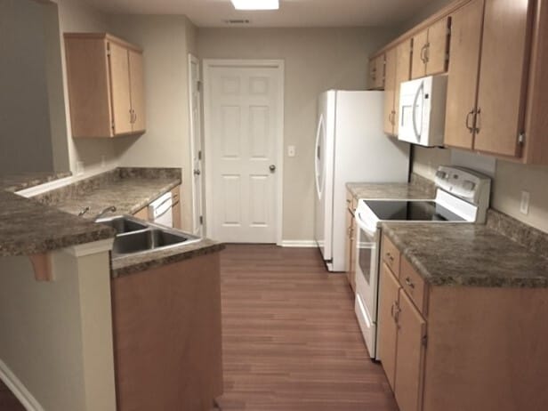 230 Fontenot Dr in Savannah, GA - Building Photo - Building Photo