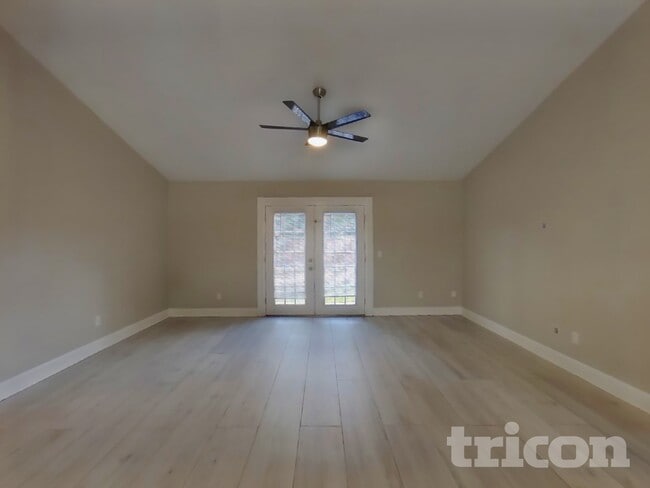 3631 Mandarin Woods Dr N in Jacksonville, FL - Building Photo - Building Photo