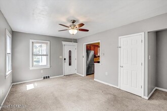 58 Arbor Ave in Hamilton Township, NJ - Building Photo - Building Photo