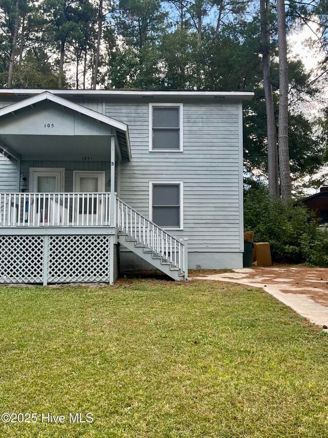 105 Ridge Pl in Greenville, NC - Building Photo - Building Photo