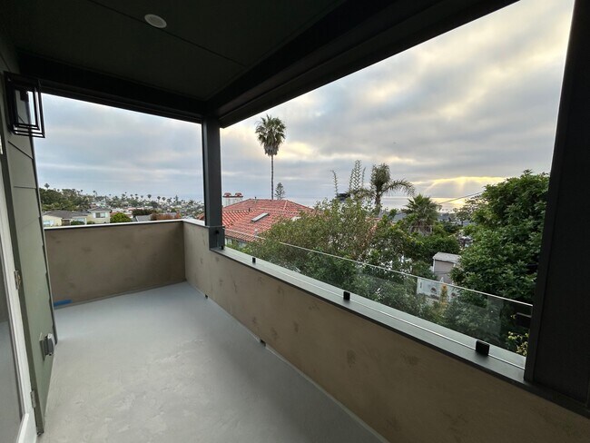 4414 Bermuda Ave, Unit 1-2 bedroom ADU in San Diego, CA - Building Photo - Building Photo