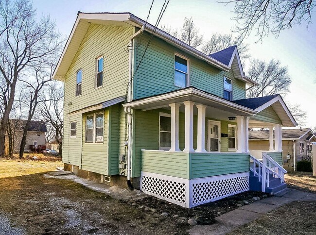 1362 Chippewa Ave in Akron, OH - Building Photo - Building Photo