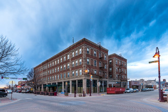 301 Main in Ames, IA - Foto de edificio - Building Photo