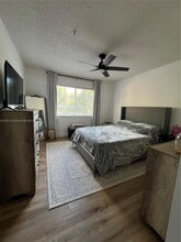 2440 E Preserve Way, Unit 301 in Miramar, FL - Building Photo - Building Photo