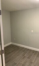 6020 Peregrine Ave in Orlando, FL - Building Photo - Building Photo