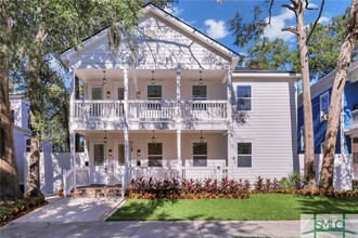 912 E Henry St in Savannah, GA - Building Photo - Building Photo