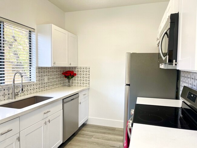 9600 N 96th St, Unit Presidio 208 in Scottsdale, AZ - Foto de edificio - Building Photo