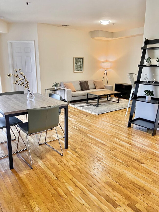 331 Jefferson St in Hoboken, NJ - Building Photo - Building Photo