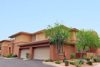 Venu Apartments in Scottsdale, AZ - Building Photo - Building Photo