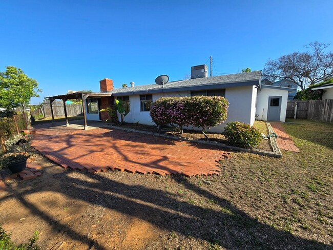 8930 Pinecrest Ave in San Diego, CA - Building Photo - Building Photo