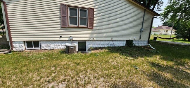 919 S 6th St in Norfolk, NE - Building Photo - Building Photo
