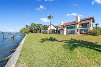 3104 River Villa Way in Melbourne Beach, FL - Building Photo - Building Photo