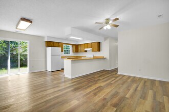 120 Tar Heel Dr in Havelock, NC - Building Photo - Building Photo