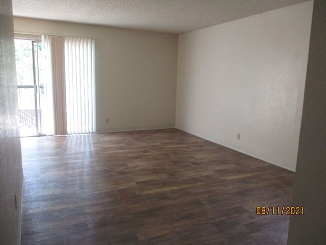 3591 Quail Lakes Dr in Stockton, CA - Building Photo - Building Photo