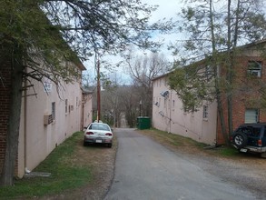 Northview Apartments in Knoxville, TN - Building Photo - Building Photo