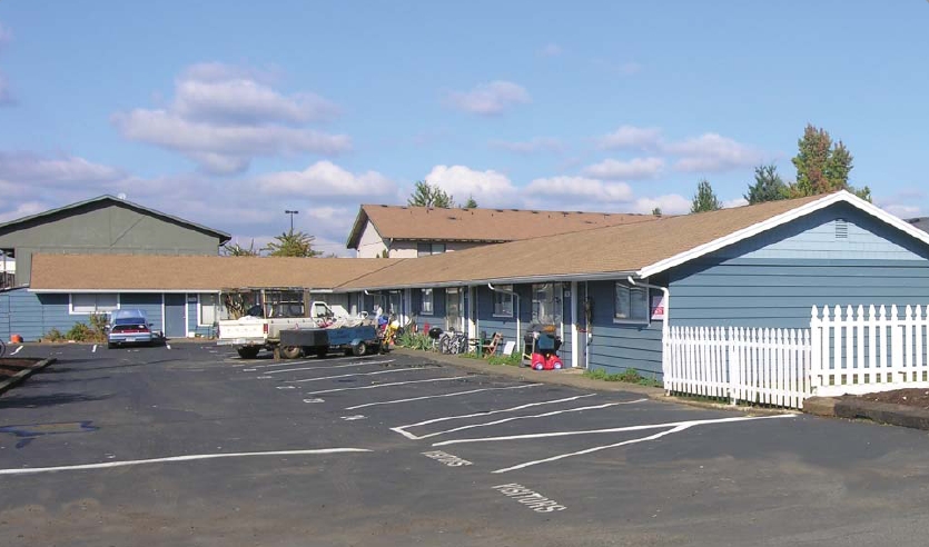 900 NE 86th St in Vancouver, WA - Foto de edificio