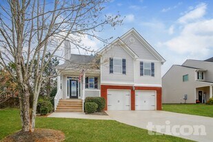 7134 Creeksong Dr in Douglasville, GA - Building Photo