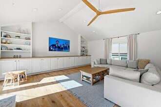 125 S Juanita Ave in Redondo Beach, CA - Building Photo - Building Photo