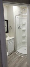 101 N Main, Unit 2 E Madison - Apt. A in Franklin, IN - Foto de edificio - Building Photo