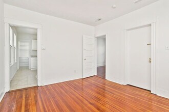 46 Churchill St in Fairfield, CT - Building Photo - Building Photo