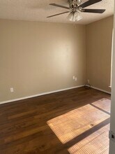 1500 S Diamondhead Blvd in Crosby, TX - Building Photo - Building Photo