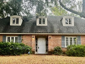 2632 Oxford Dr in Montgomery, AL - Building Photo