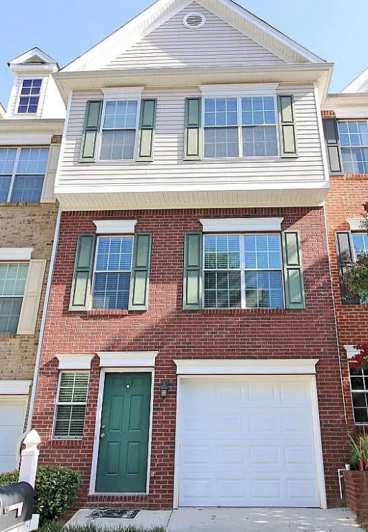 property at 787 Brookside Parc Ln