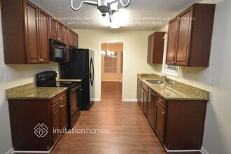 321 Honeysuckle Terrace in Auburn, GA - Building Photo - Building Photo