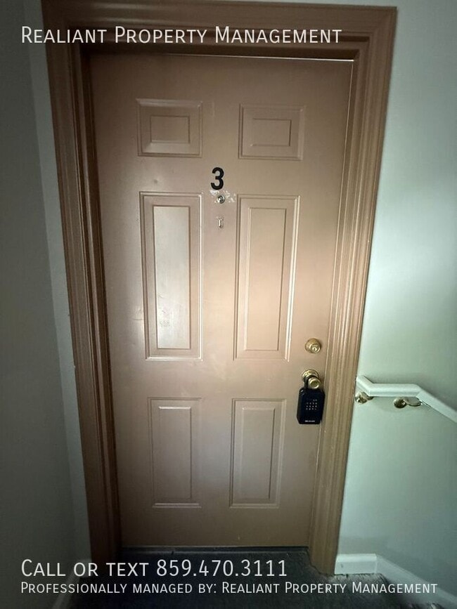 2824 Ryan Cir in Lexington, KY - Building Photo - Building Photo