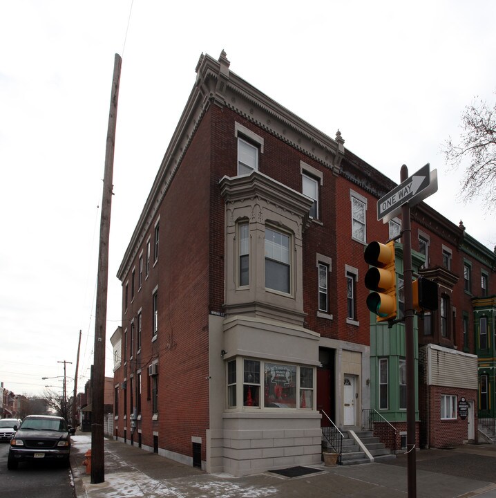 1401 S Broad St in Philadelphia, PA - Building Photo