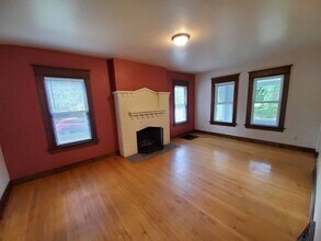 1102 Chicago St in Green Bay, WI - Building Photo - Building Photo