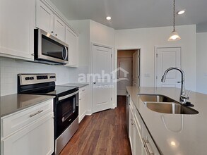 515 Plumeria Ln in Summerville, SC - Building Photo - Building Photo