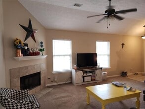 1804 Cotton Blossom Way in Prattville, AL - Building Photo - Building Photo