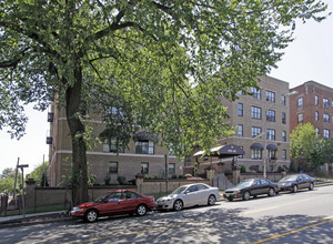 Park Terrace Apartments in East Orange, NJ - Building Photo - Building Photo