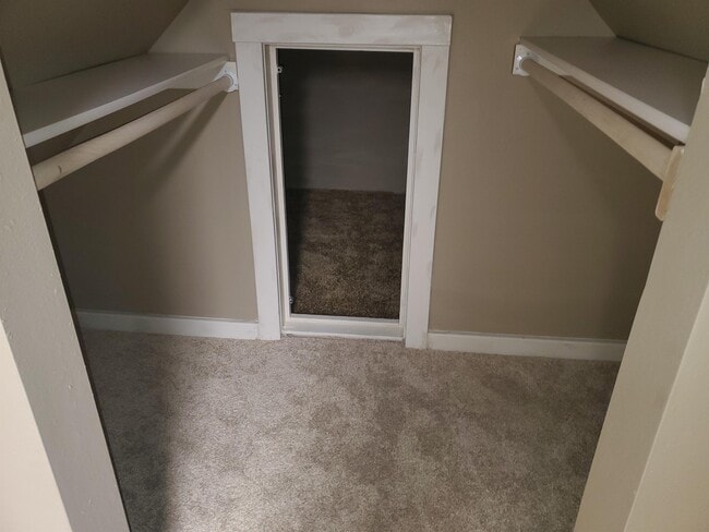 3213 Center St NE in Salem, OR - Building Photo - Building Photo