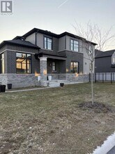 523 Anchor Cir in Ottawa, ON - Building Photo - Building Photo