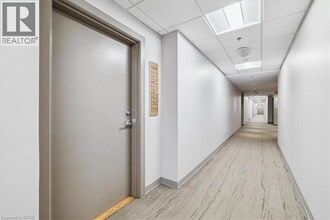 40 ESPLANADE Pl in Grimsby, ON - Building Photo - Building Photo