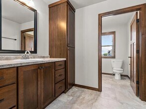 1108 Craftsmen Ct in Greenville, WI - Building Photo - Building Photo
