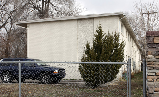 Apple Lane Apartments in Salt Lake City, UT - Building Photo - Building Photo