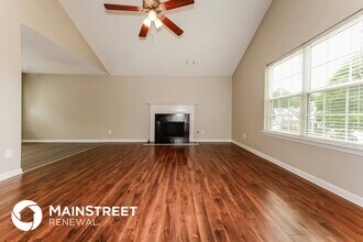 2189 Pineview Trail in Ellenwood, GA - Building Photo - Building Photo